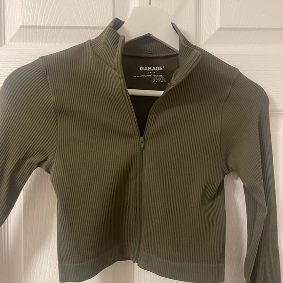 Garage Long sleeve Top - Picture 2 of 3